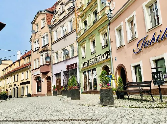 W Centrum Miasta Z Darmowym Parkingiem Dla Dwojga -apartamenty Pod Zlotym Lwem